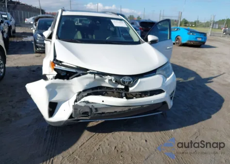 2013 Toyota Rav4 Xle z USA, uszkodzony, nr VIN JTMWFREV4D5007270